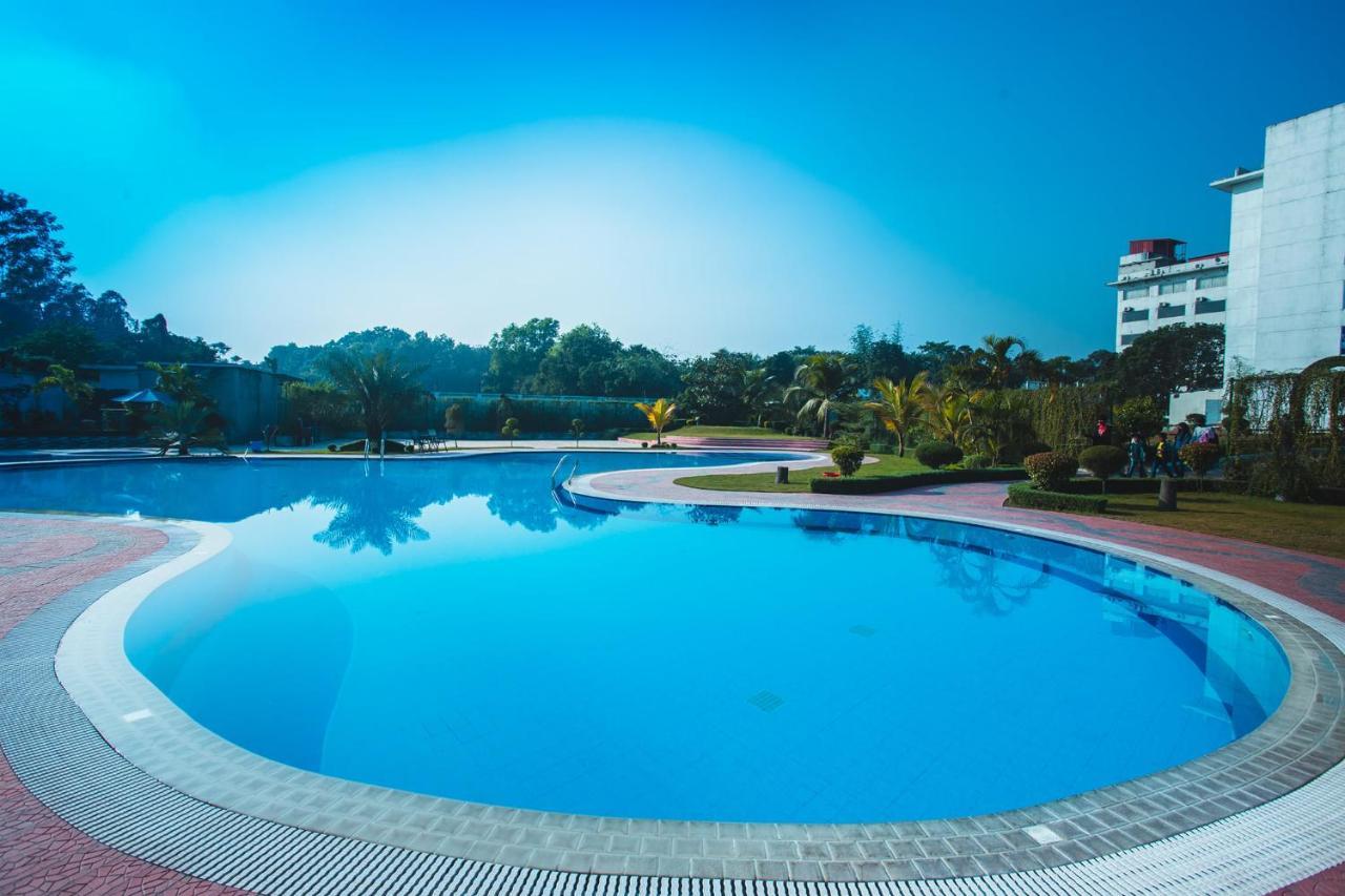 Cculb Resort & Convention Hall Gazipur Экстерьер фото